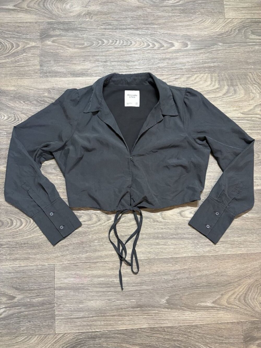 Abercrombie Black Wrap Around Tie Back Long Sleeve Top Medium Collared Blouse